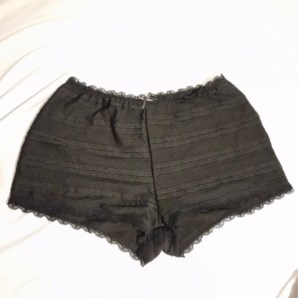 H+H Heart & Hips‎ Black Lace Trim Coquette Lounge Shorts - Size Small
